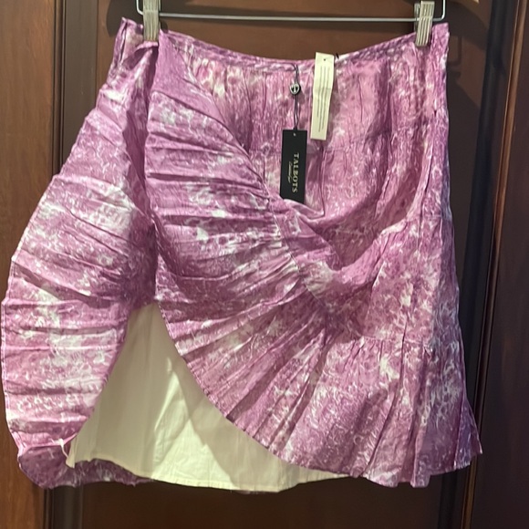 Talbots lilac crinkle skirt - Picture 3 of 4